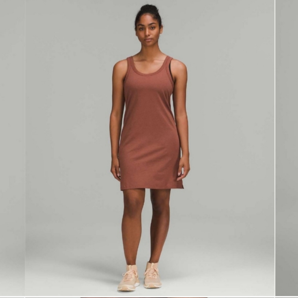 Lululemon ancient rust classic fit dress